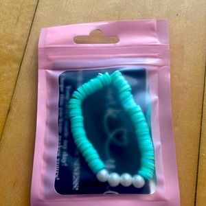 Clay bead